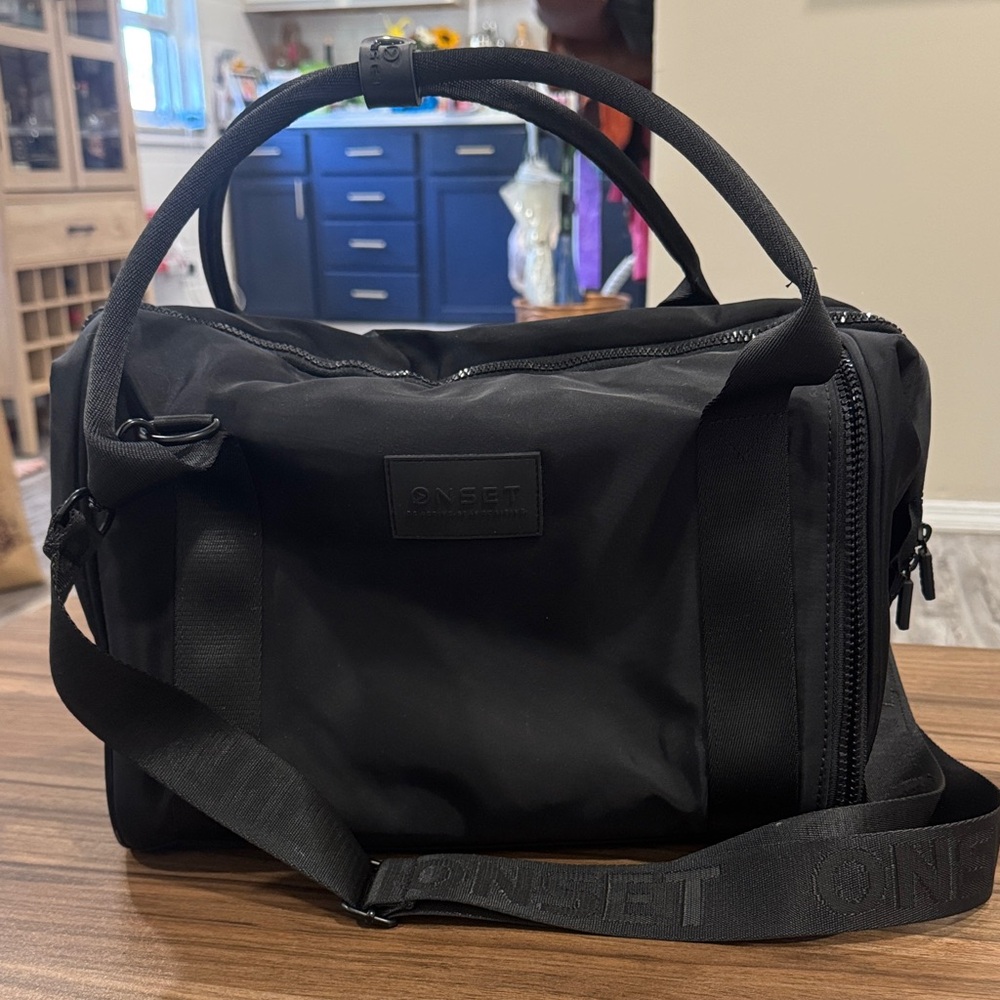 ONSET Black Nylon Travel Duffle Bag